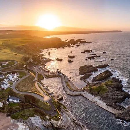 Dunnaglea Cottage, Ballintoy Extérieur photo